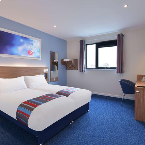 Travelodge London Richmond Central Exterior photo